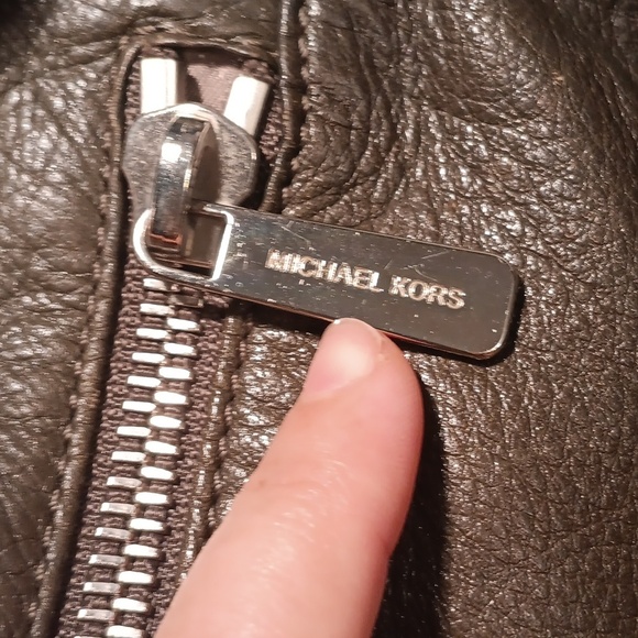 Michael Kors Dark Olive  Leather Shoulder Bag - Picture 4 of 14